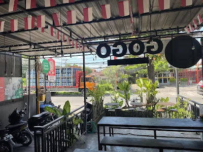 GOGO FRIED CHICKEN SEDAP MALAM 3