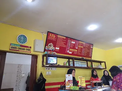 Spesial Soto Boyolali (SSB) Hj Hesti Widodo, Bali Renon 3