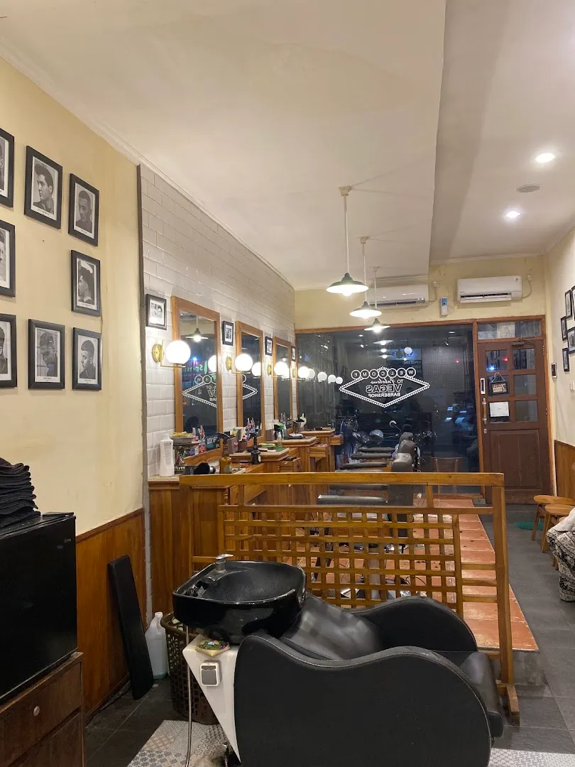 Vegas Barbershop SESETAN 1