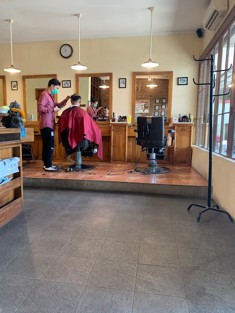 Vegas Barbershop SESETAN 3