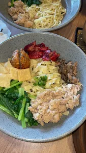 Bakmi Tiga Dinasti Sanur 2