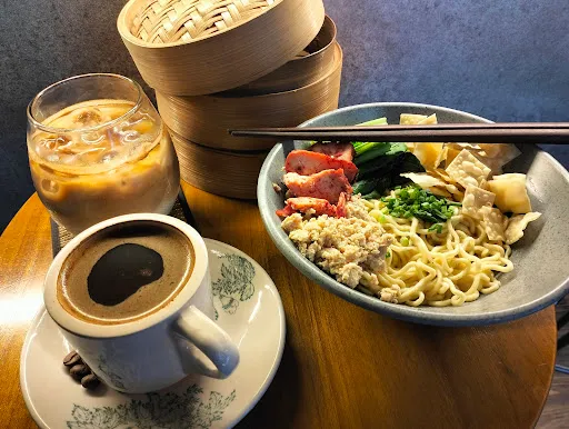 Bakmi Tiga Dinasti Sanur 3