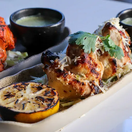 Curry Traders Restaurant and Bar - Sanur 4