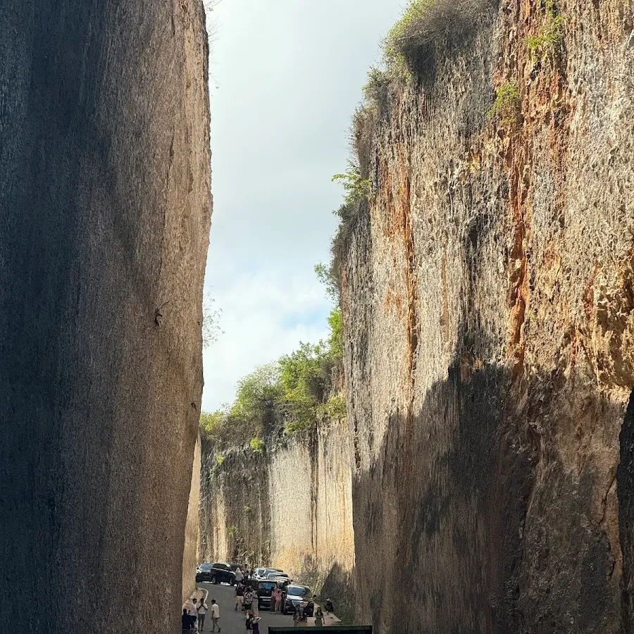 Denpasar Tours & Travel 4