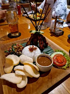 Teras Sport & Grill 1