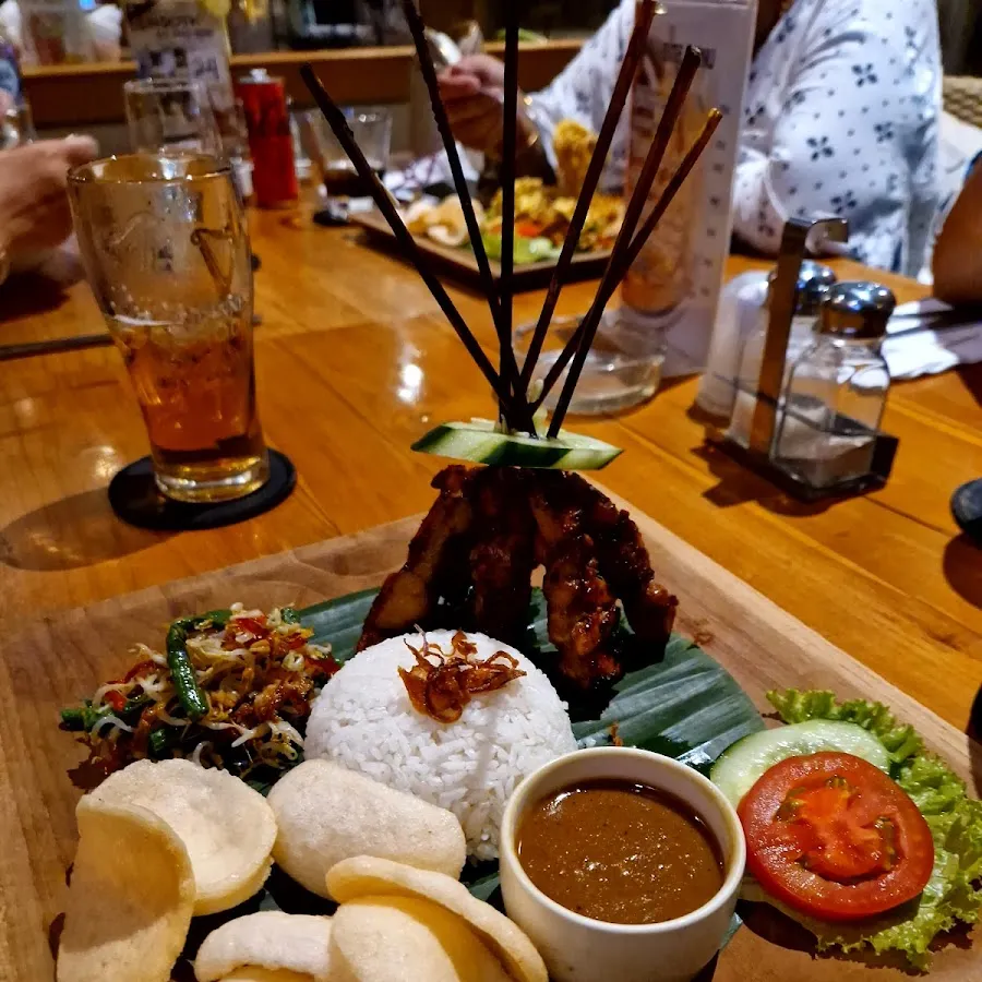 Teras Sport & Grill 3