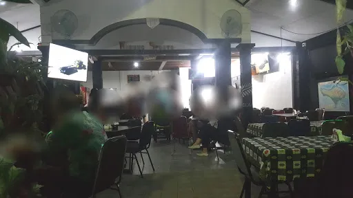 Teras Sport & Grill 4