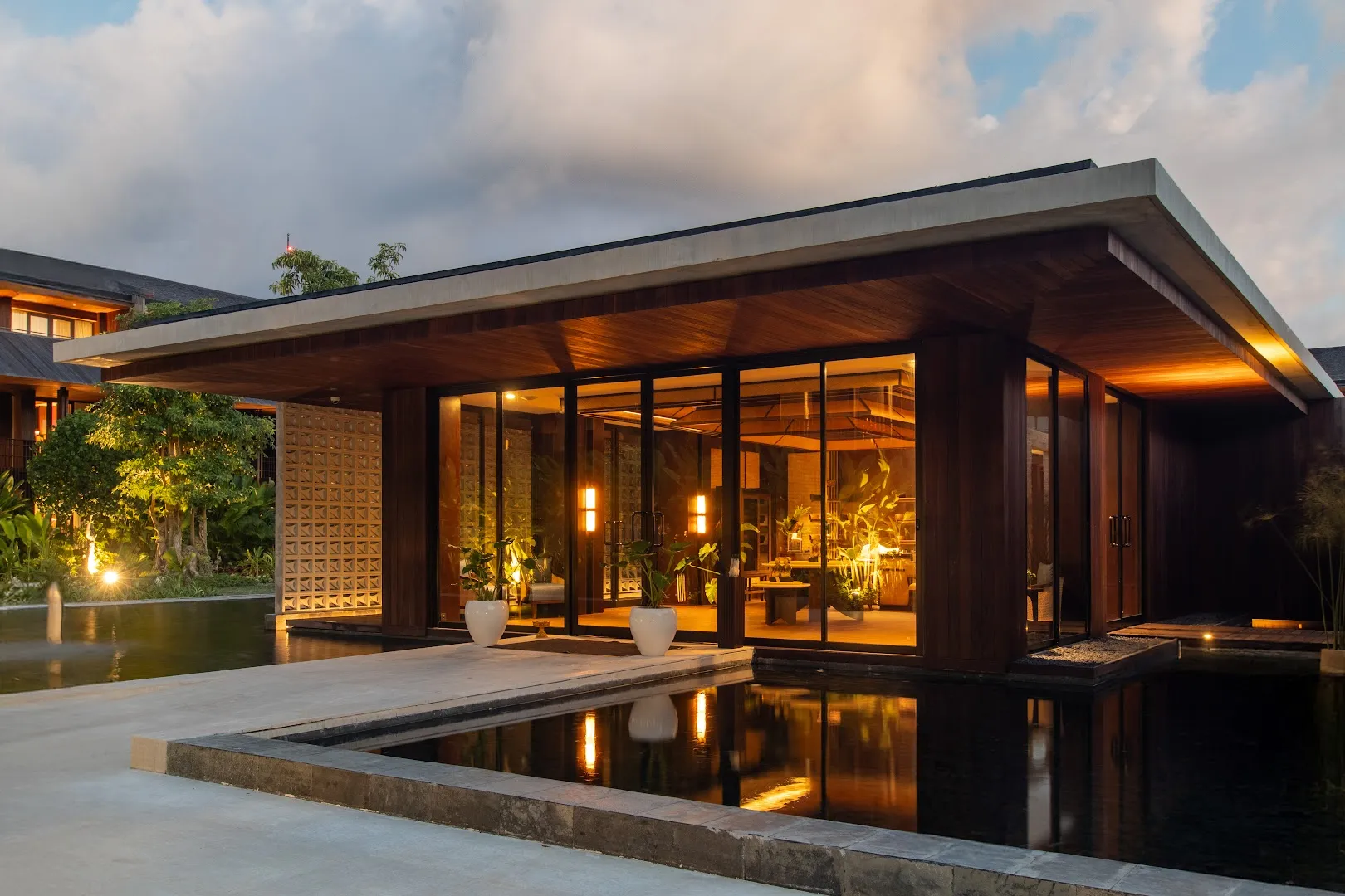 Taru Pramana Spa & Wellness by The Meru Sanur 1