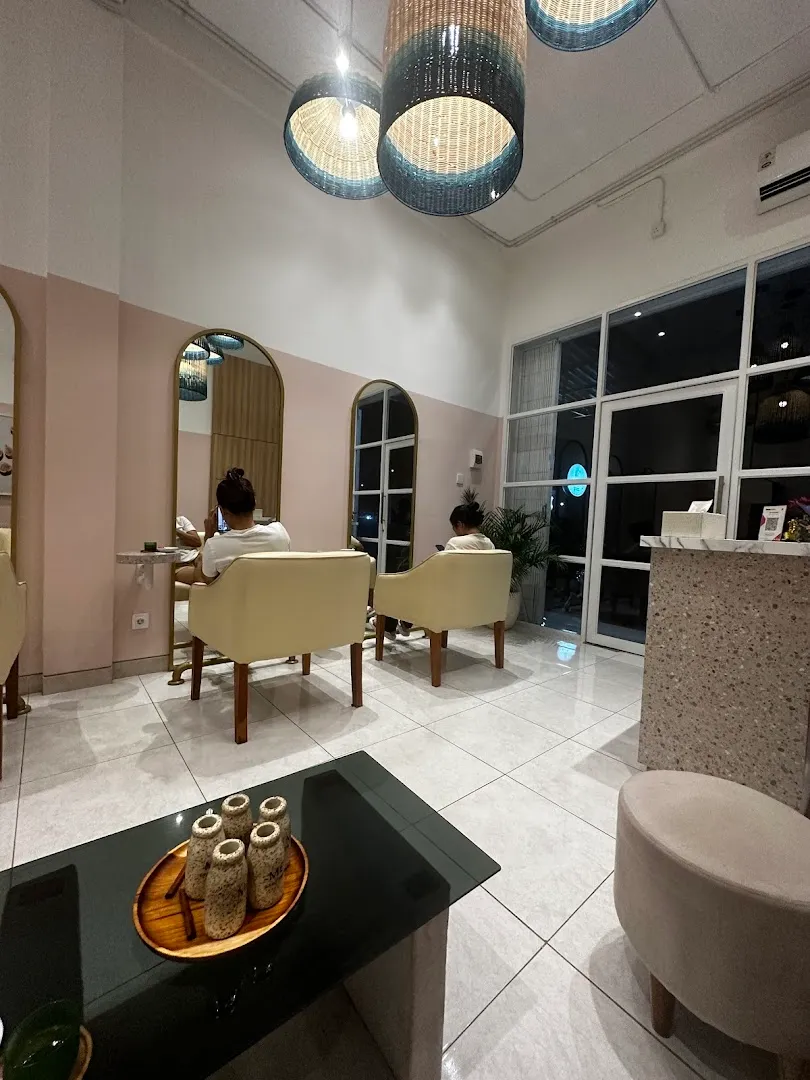 Mey Spa Parlour Renon 4