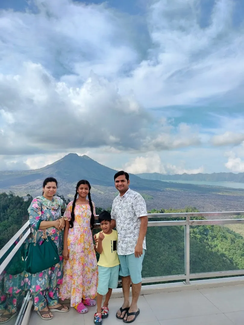 PT. TRIP KUY INDONESIA ( Paket Tour Group Ke Bali) 2