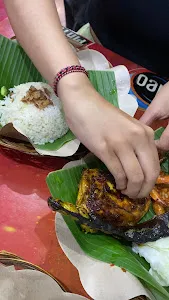 Lalapan Nasi Uduk Mas Oyik 2 4