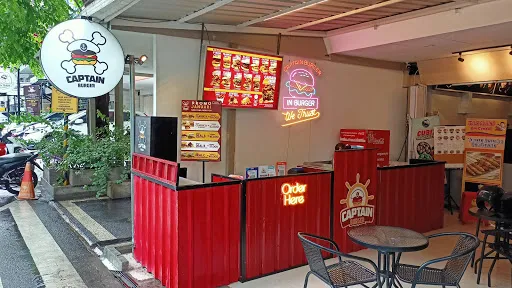 Scream Burger Xpress POJOK SUDIRMAN 4