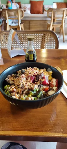 BaliSabi Pokè Bowl Bar 4