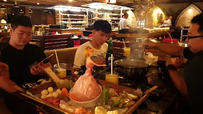 The Street Room Steamboat Restaurant 3