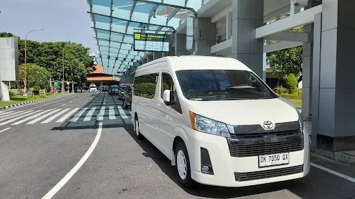GARASI NN TRANS BALI 4
