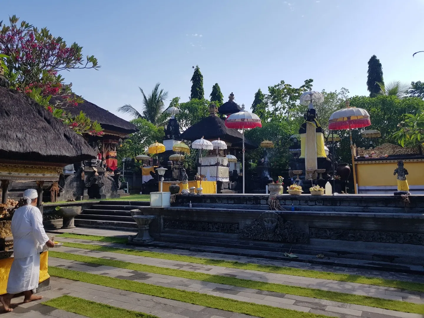 Pura Luhur Candi Narmada Tanah Kilap 3