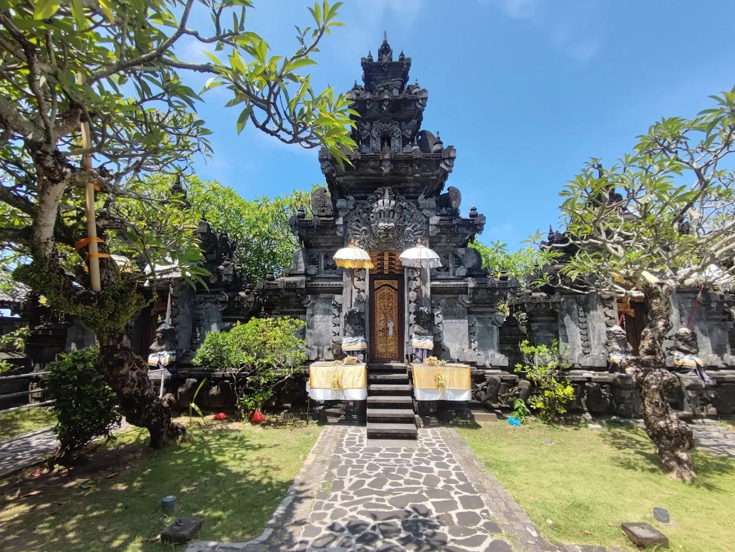 Pura Luhur Candi Narmada Tanah Kilap 4