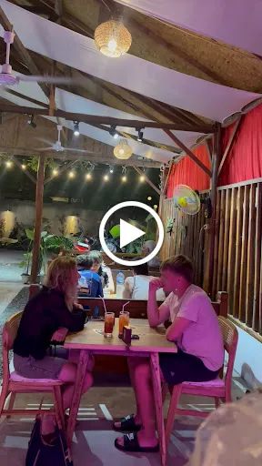 Happy Eating Penida 1