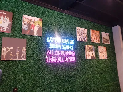 K-Hype Cafe