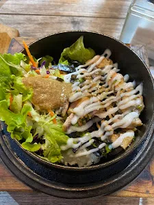 WISTARA FAMILY CAFE 3