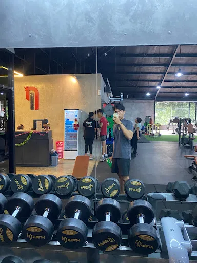 Iron Paradise Gym 4
