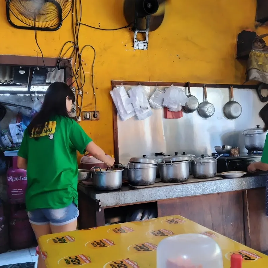Warung lomie