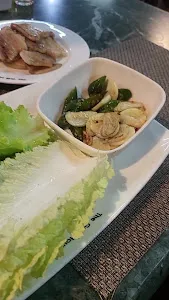 The Grill House Restaurant 3