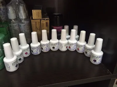 Starla Salon