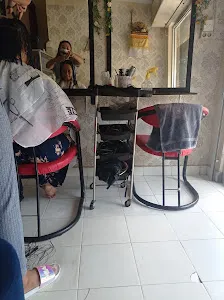Salon Risa