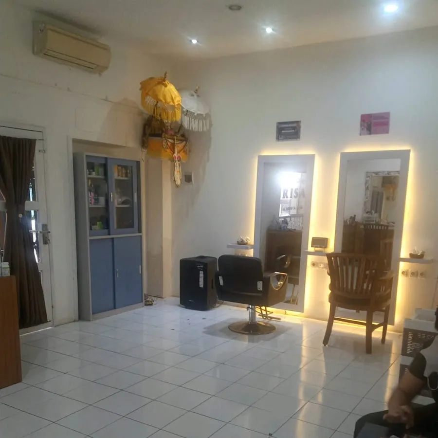 Salon Risa 2