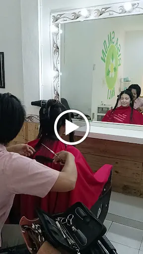 Salon Risa 3