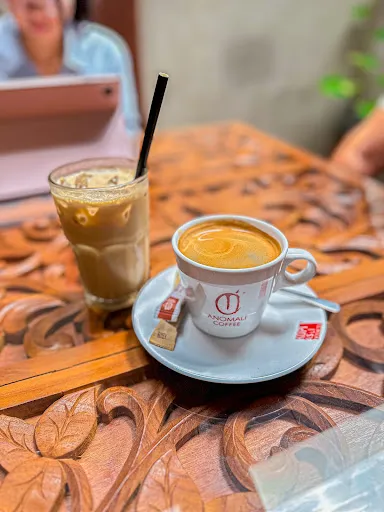 Anomali Coffee Sanur 4