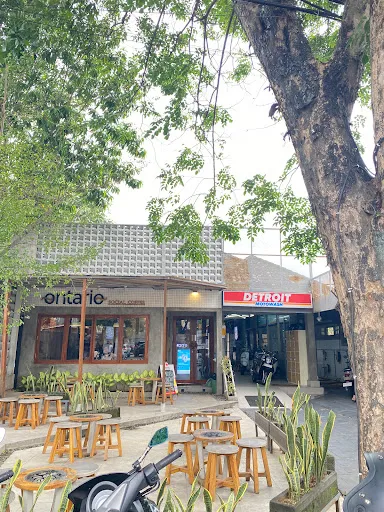 IQOS Partner Ontario Social Coffee 3