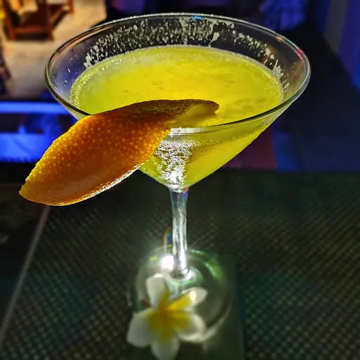 D' LOUIS BEER & GRILL SANUR 3
