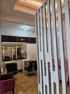 Manata Beauty Studio