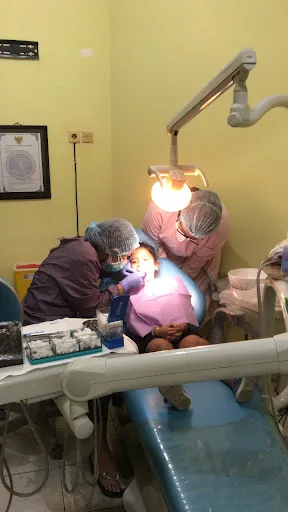 Dokter Gigi drg. Ni Made Yuwanti 2