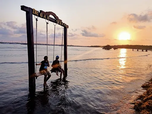 Dream Island Bali Beach Club 1