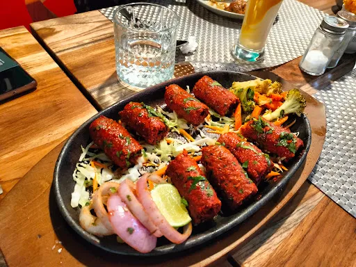 The Chowk - Indian Gourmet House 3