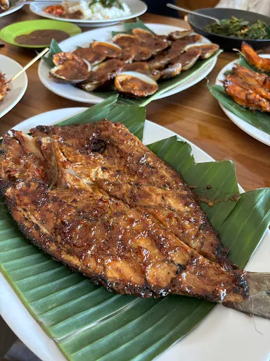 Ikan Bakar Bli’Putu 4