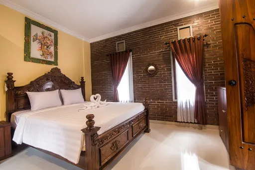 The Garuda Homestay Sanur 1