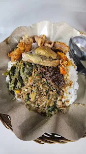 Warung Be Genyol Men Nana