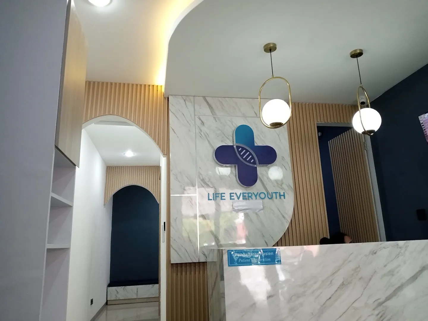 Sanur Life Everyouth Medica 2