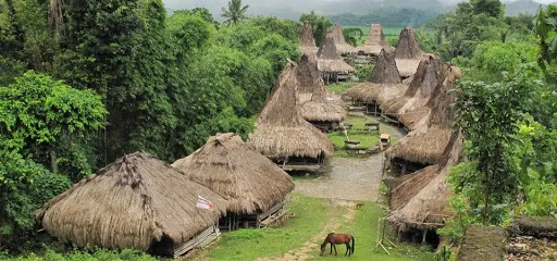 EXO Travel Indonesia 3