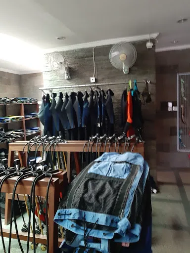 Bali Aqua Dive Center 2