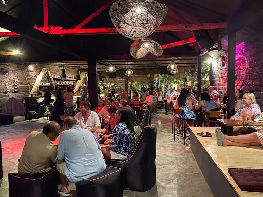 Linga Longa Bar Sanur 1