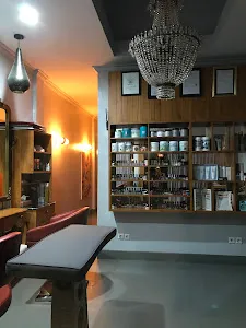 Peni Weni salon 1