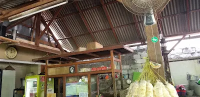 Mie Ayam Rock & Roll Merdeka