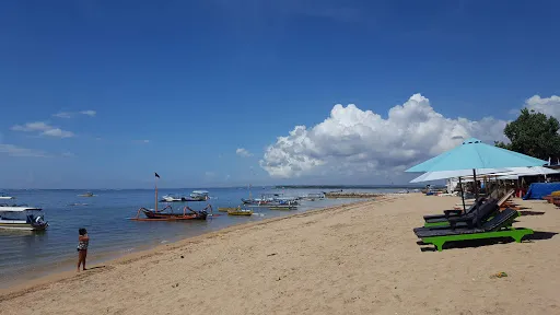 Pantai Semawang 4