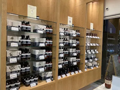 Sensatia - Sanur Shop 4