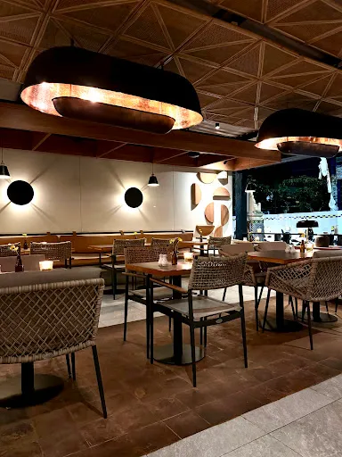 Mozza Sanur 1